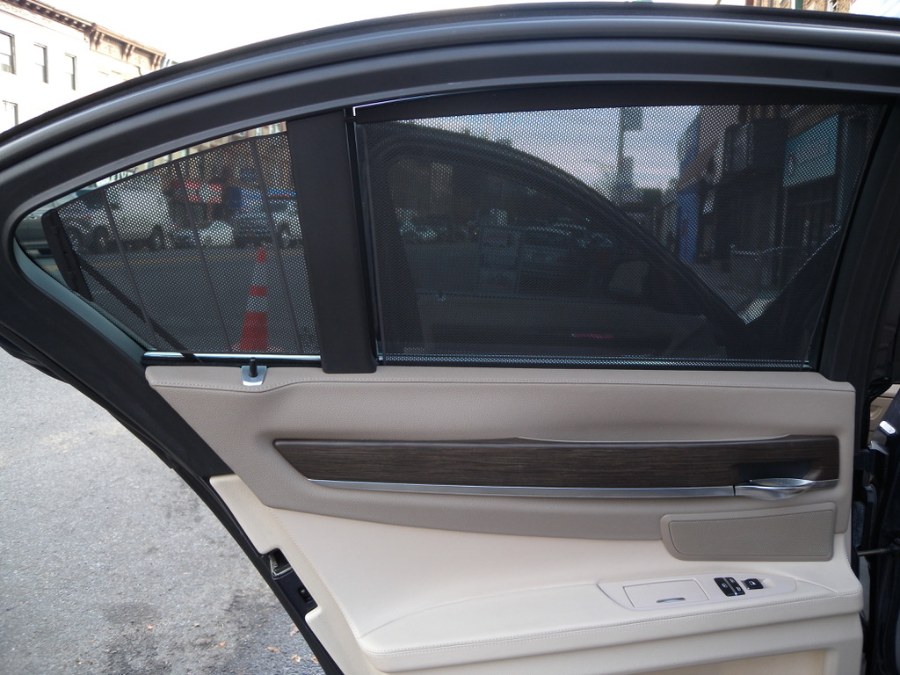 Used BMW 7 Series 4dr Sdn 750i RWD 2010 | Carsbuck Inc.. Brooklyn, New York Used BMW 7 Series 4dr Sdn 750i RWD 2010 | Carsbuck Inc.. Brooklyn, New York
