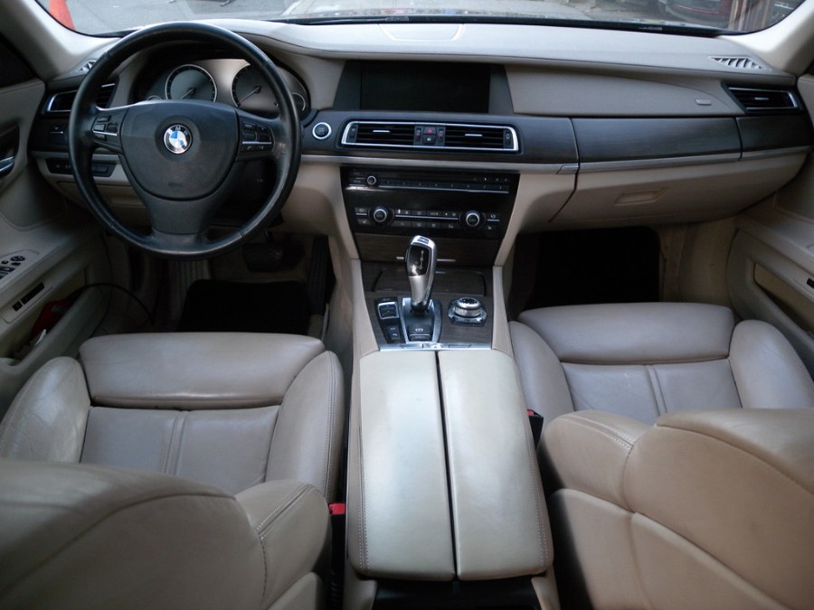 Used BMW 7 Series 4dr Sdn 750i RWD 2010 | Carsbuck Inc.. Brooklyn, New York Used BMW 7 Series 4dr Sdn 750i RWD 2010 | Carsbuck Inc.. Brooklyn, New York