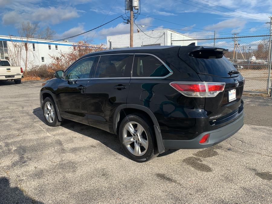 Used Toyota Highlander AWD 4dr V6 Limited (Natl) 2014 | Dealertown Auto Wholesalers. Milford, Connecticut Used Toyota Highlander AWD 4dr V6 Limited (Natl) 2014 | Dealertown Auto Wholesalers. Milford, Connecticut