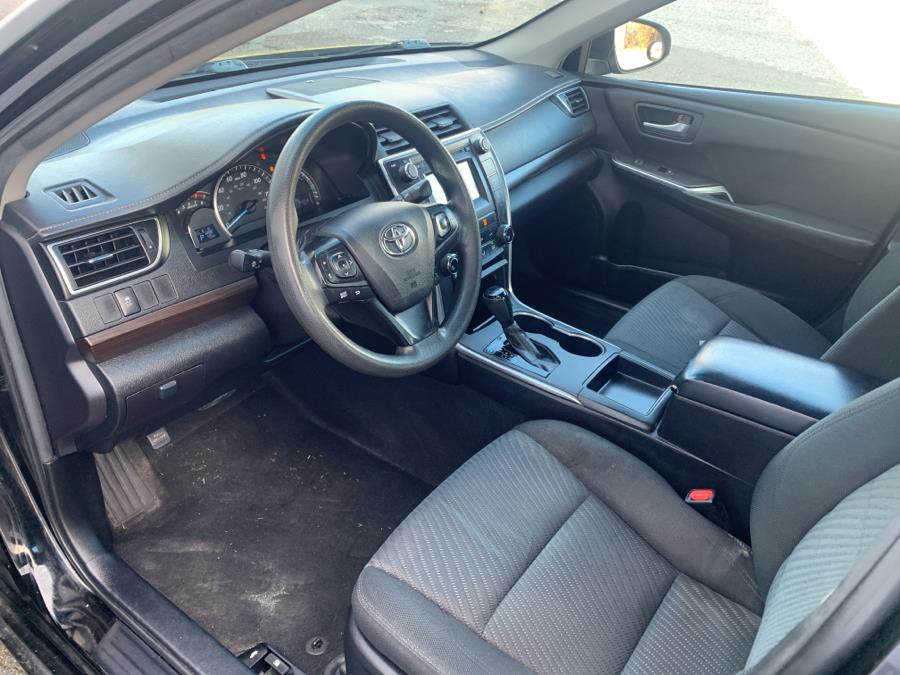 Used Toyota Camry 4dr Sdn I4 Auto LE (Natl) 2015 | Dealertown Auto Wholesalers. Milford, Connecticut Used Toyota Camry 4dr Sdn I4 Auto LE (Natl) 2015 | Dealertown Auto Wholesalers. Milford, Connecticut