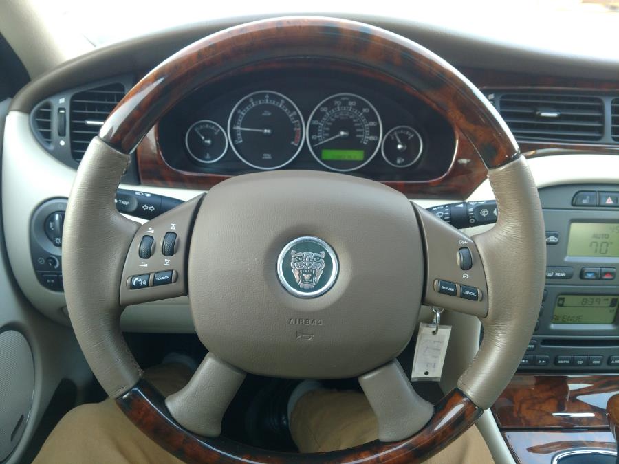 Used Jaguar X-TYPE 4dr Sdn 3.0L VDP 2006 | Alpine Motors Inc. Wantagh, New York Used Jaguar X-TYPE 4dr Sdn 3.0L VDP 2006 | Alpine Motors Inc. Wantagh, New York