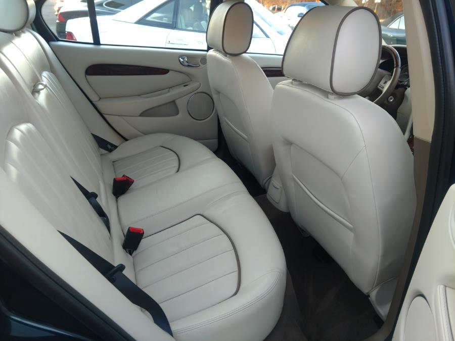 Used Jaguar X-TYPE 4dr Sdn 3.0L VDP 2006 | Alpine Motors Inc. Wantagh, New York Used Jaguar X-TYPE 4dr Sdn 3.0L VDP 2006 | Alpine Motors Inc. Wantagh, New York