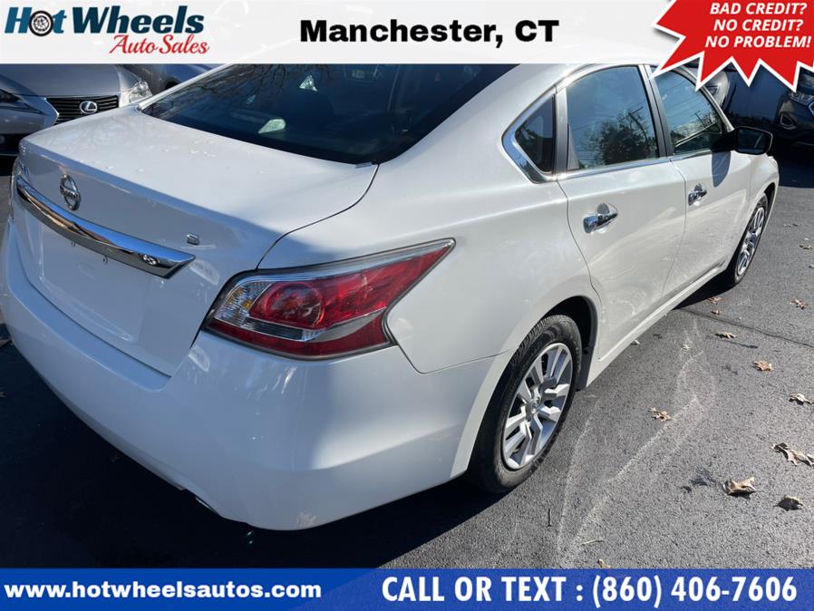 Used Nissan Altima 4dr Sdn I4 2.5 S 2015 | Hot Wheels Auto Sales LLC. Manchester, Connecticut Used Nissan Altima 4dr Sdn I4 2.5 S 2015 | Hot Wheels Auto Sales LLC. Manchester, Connecticut