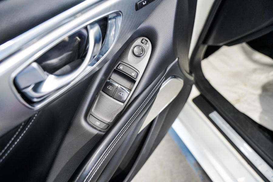 Used INFINITI Q60 3.0t Premium AWD 2017 | 26 Motors Corp. Bronx, New York Used INFINITI Q60 3.0t Premium AWD 2017 | 26 Motors Corp. Bronx, New York