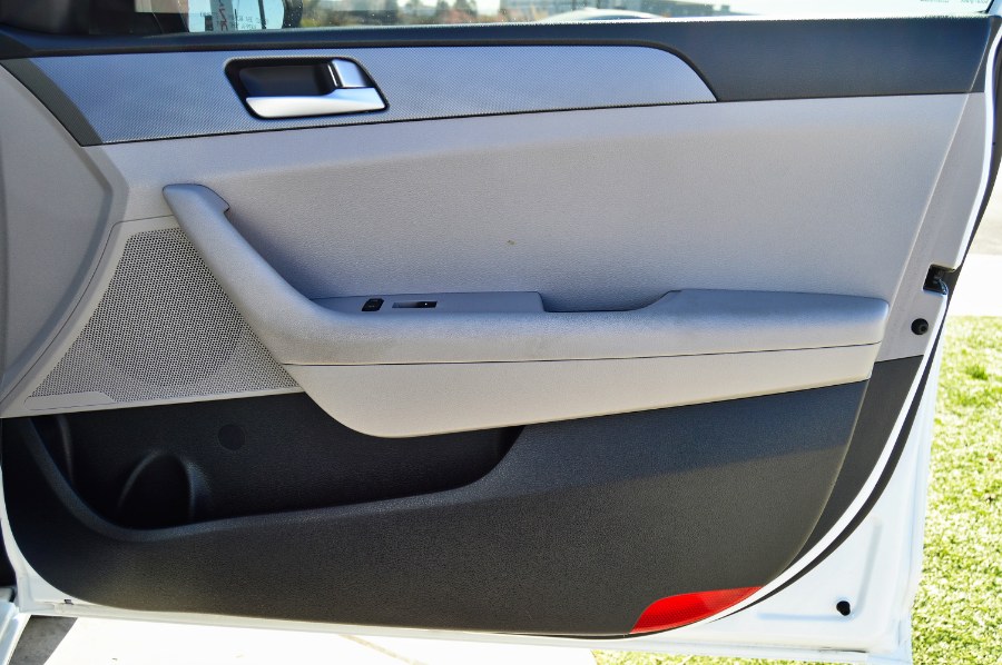 Used Hyundai Sonata 4dr Sdn 2.4L SE 2015 | Fusion Motors Inc. Moreno Valley, California Used Hyundai Sonata 4dr Sdn 2.4L SE 2015 | Fusion Motors Inc. Moreno Valley, California