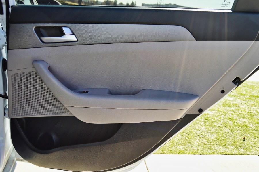 Used Hyundai Sonata 4dr Sdn 2.4L SE 2015 | Fusion Motors Inc. Moreno Valley, California Used Hyundai Sonata 4dr Sdn 2.4L SE 2015 | Fusion Motors Inc. Moreno Valley, California