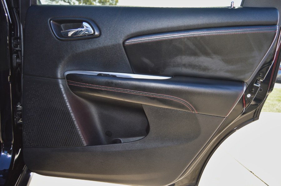 2015 Dodge Journey FWD 4dr R/T, available for sale in Moreno Valley, California | Fusion Motors Inc. Moreno Valley, California 2015 Dodge Journey FWD 4dr R/T, available for sale in Moreno Valley, California | Fusion Motors Inc. Moreno Valley, California