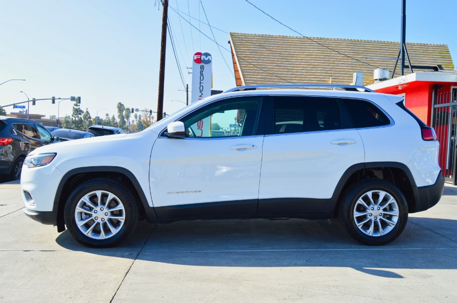 2019 Jeep Cherokee Latitude FWD, available for sale in Moreno Valley, California | Fusion Motors Inc. Moreno Valley, California 2019 Jeep Cherokee Latitude FWD, available for sale in Moreno Valley, California | Fusion Motors Inc. Moreno Valley, California