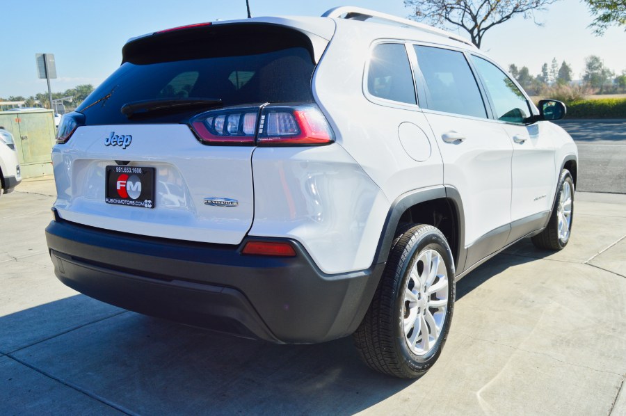 2019 Jeep Cherokee Latitude FWD, available for sale in Moreno Valley, California | Fusion Motors Inc. Moreno Valley, California 2019 Jeep Cherokee Latitude FWD, available for sale in Moreno Valley, California | Fusion Motors Inc. Moreno Valley, California