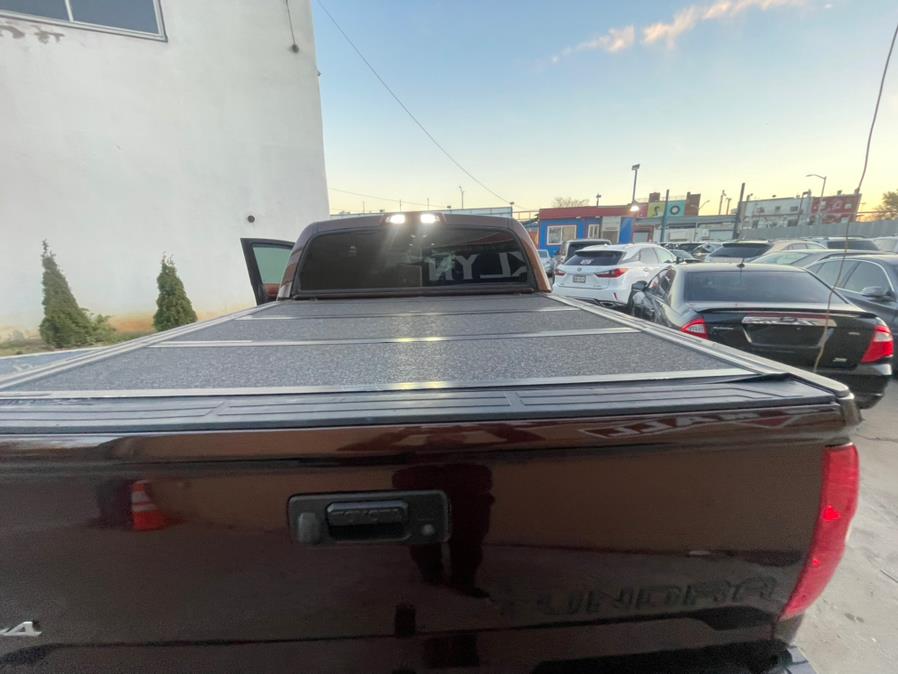 Used Toyota Tundra 4WD Truck CrewMax 5.7L V8 6-Spd AT Platinum (Natl) 2016 | Brooklyn Auto Mall LLC. Brooklyn, New York Used Toyota Tundra 4WD Truck CrewMax 5.7L V8 6-Spd AT Platinum (Natl) 2016 | Brooklyn Auto Mall LLC. Brooklyn, New York