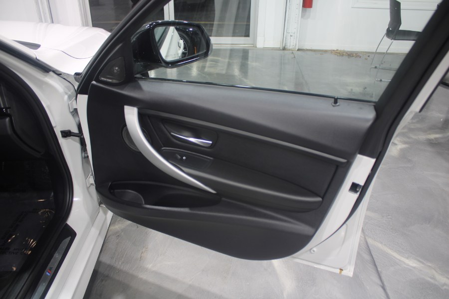 Used BMW 3 Series 4dr Sdn 335i xDrive AWD 2015 | Auto Gallery. Lodi, New Jersey Used BMW 3 Series 4dr Sdn 335i xDrive AWD 2015 | Auto Gallery. Lodi, New Jersey