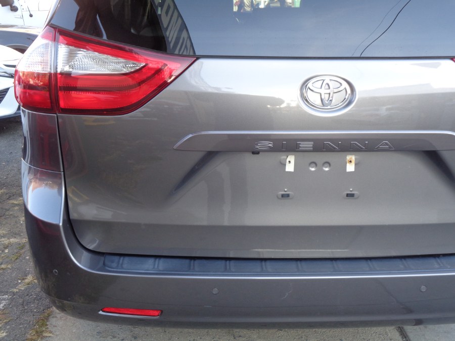 Used Toyota Sienna XLE 2018 | Top Speed Motors LLC. Jamaica, New York Used Toyota Sienna XLE 2018 | Top Speed Motors LLC. Jamaica, New York