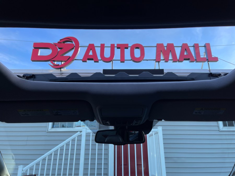 2016 Honda Pilot 4WD 4dr Elite w/RES & Navi, available for sale in Paterson, New Jersey | DZ Automall. Paterson, New Jersey 2016 Honda Pilot 4WD 4dr Elite w/RES & Navi, available for sale in Paterson, New Jersey | DZ Automall. Paterson, New Jersey