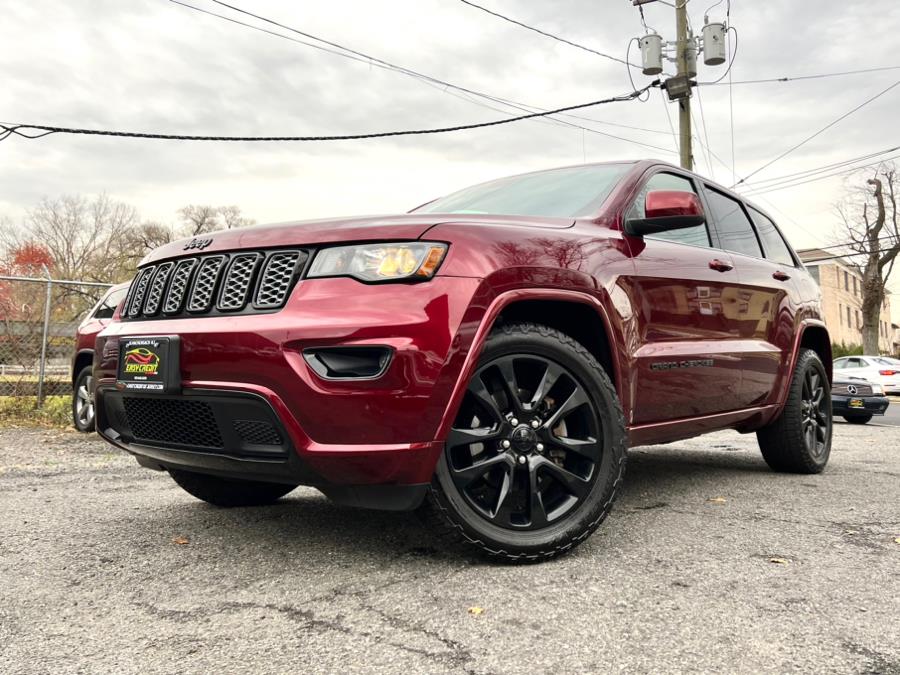 Used Jeep Grand Cherokee Altitude 4x4 *Ltd Avail* 2017 | Easy Credit of Jersey. South Hackensack, New Jersey