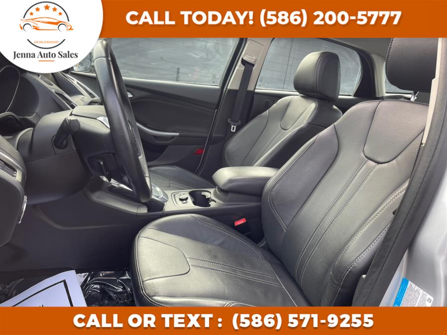 Used Ford Focus 4dr Sdn Titanium 2013 | Jenna Auto Sale Inc. Roseville, Michigan Used Ford Focus 4dr Sdn Titanium 2013 | Jenna Auto Sale Inc. Roseville, Michigan