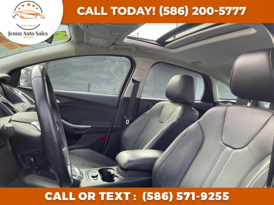 Used Ford Focus 4dr Sdn Titanium 2013 | Jenna Auto Sale Inc. Roseville, Michigan Used Ford Focus 4dr Sdn Titanium 2013 | Jenna Auto Sale Inc. Roseville, Michigan