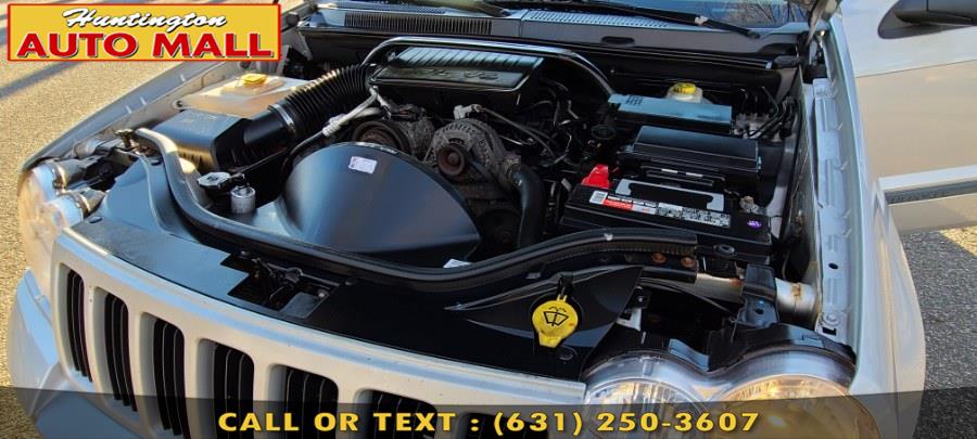 Used Jeep Grand Cherokee 4WD 4dr Laredo 2009 | Huntington Auto Mall. Huntington Station, New York Used Jeep Grand Cherokee 4WD 4dr Laredo 2009 | Huntington Auto Mall. Huntington Station, New York