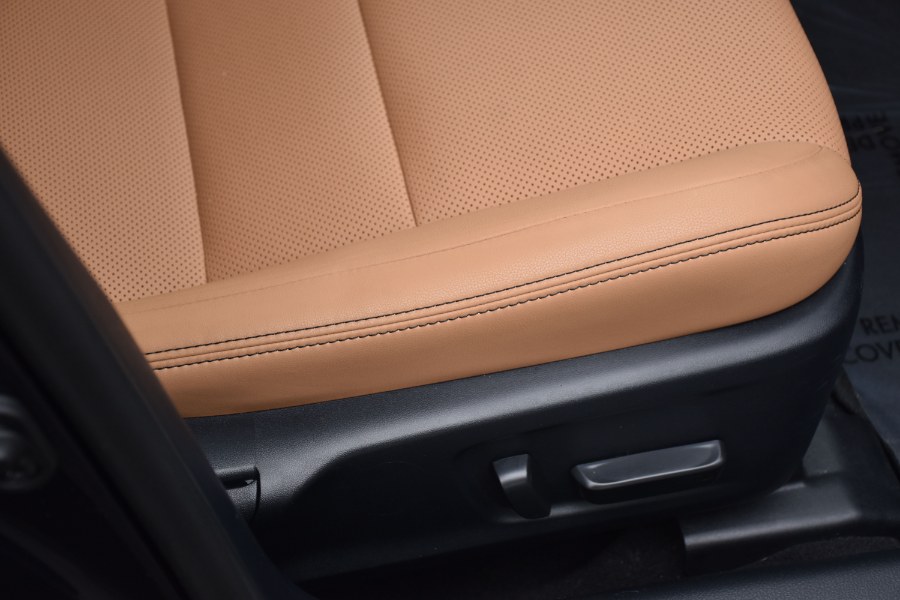 Used Lexus IS IS 300 AWD 2019 | Highline Car Connection. Waterbury, Connecticut Used Lexus IS IS 300 AWD 2019 | Highline Car Connection. Waterbury, Connecticut