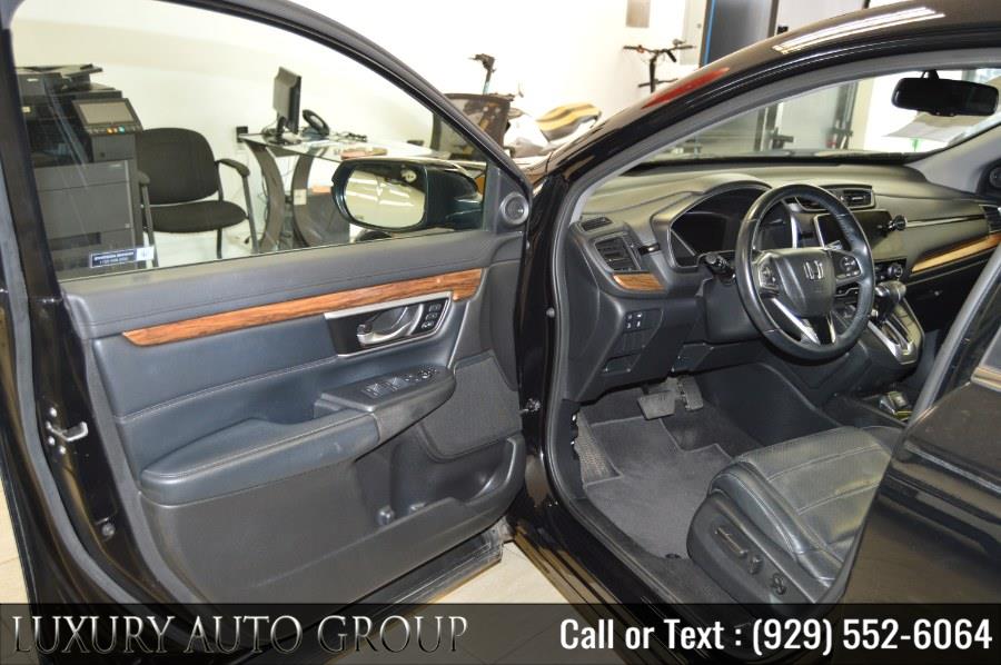 Used Honda CR-V EX-L 2WD w/Navi 2017 | Luxury Auto Group. Bronx, New York Used Honda CR-V EX-L 2WD w/Navi 2017 | Luxury Auto Group. Bronx, New York