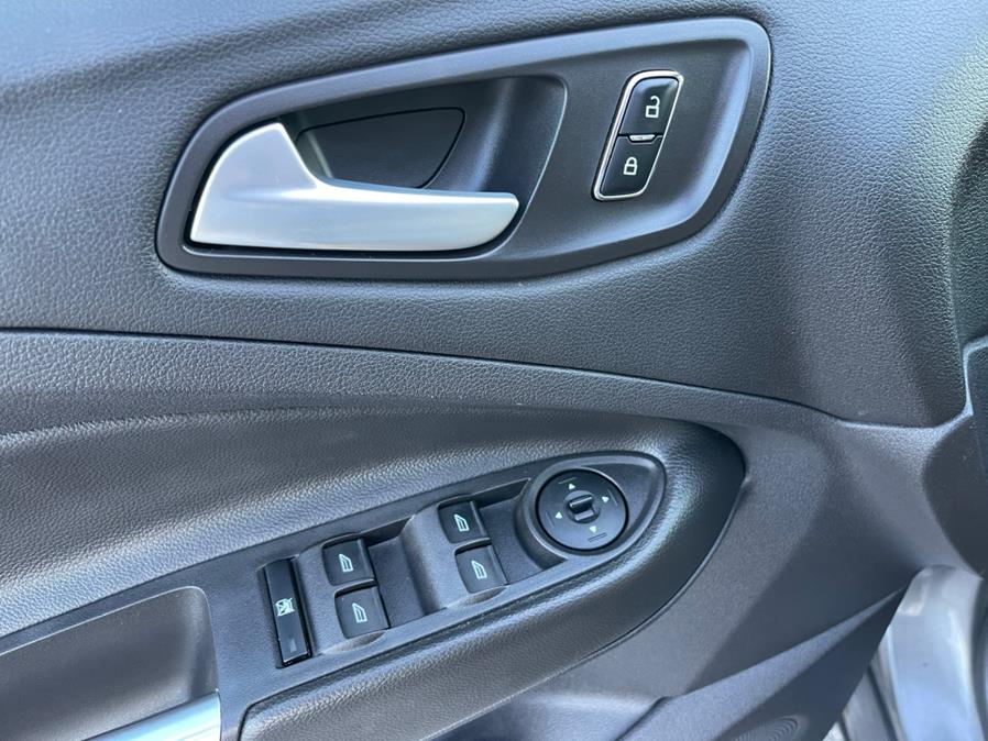 Used Ford Escape 4WD 4dr SE 2014 | Merrimack Autosport. Merrimack, New Hampshire Used Ford Escape 4WD 4dr SE 2014 | Merrimack Autosport. Merrimack, New Hampshire