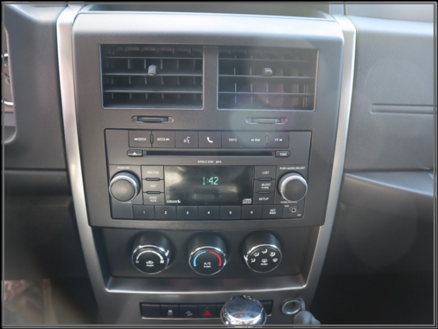 2010 Jeep Liberty 4WD 4dr Sport, available for sale in Huntington Station, New York | My Auto Inc.. Huntington Station, New York 2010 Jeep Liberty 4WD 4dr Sport, available for sale in Huntington Station, New York | My Auto Inc.. Huntington Station, New York