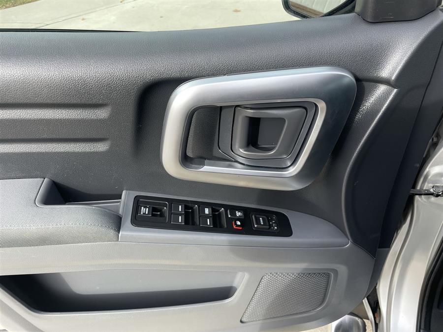 2008 Honda Ridgeline 4WD Crew Cab RTX, available for sale in Elida, Ohio | Josh's All Under Ten LLC. Elida, Ohio 2008 Honda Ridgeline 4WD Crew Cab RTX, available for sale in Elida, Ohio | Josh's All Under Ten LLC. Elida, Ohio