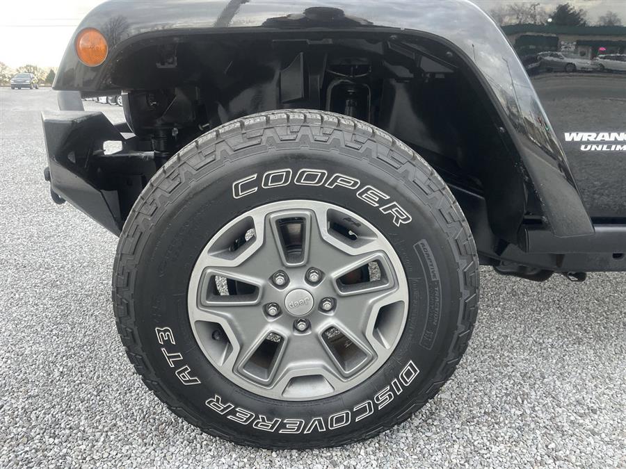 2014 Jeep Wrangler Unlimited 4WD 4dr Rubicon, available for sale in Elida, Ohio | Josh's All Under Ten LLC. Elida, Ohio 2014 Jeep Wrangler Unlimited 4WD 4dr Rubicon, available for sale in Elida, Ohio | Josh's All Under Ten LLC. Elida, Ohio