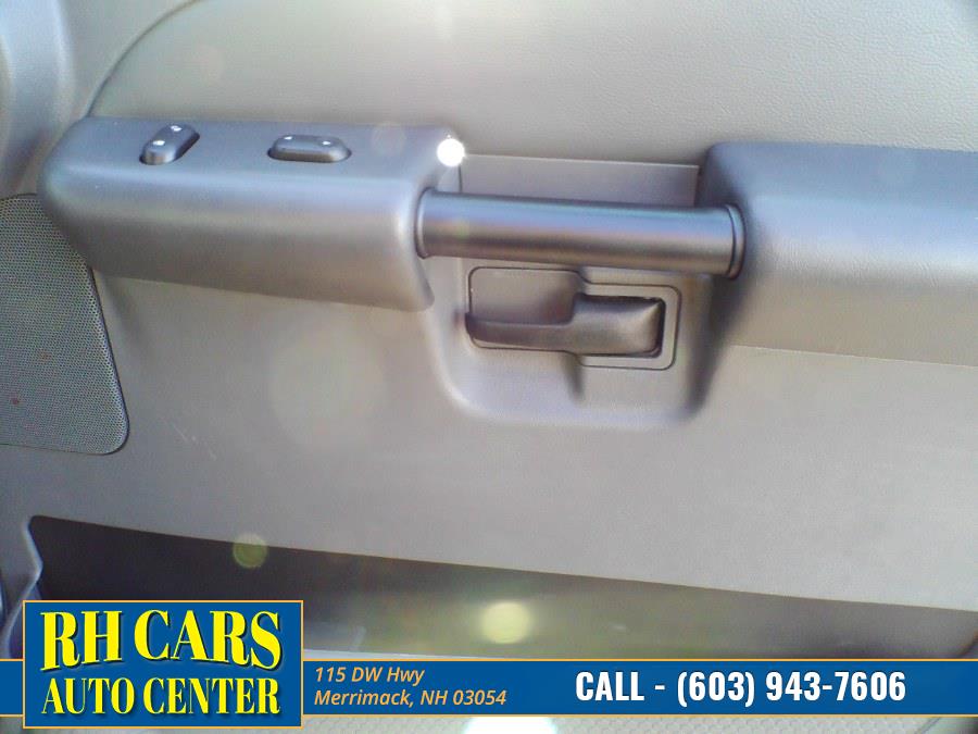 Used Ford Explorer Sport Trac 4dr 126" WB 4WD XLT 2005 | RH Cars LLC. Merrimack, New Hampshire Used Ford Explorer Sport Trac 4dr 126" WB 4WD XLT 2005 | RH Cars LLC. Merrimack, New Hampshire