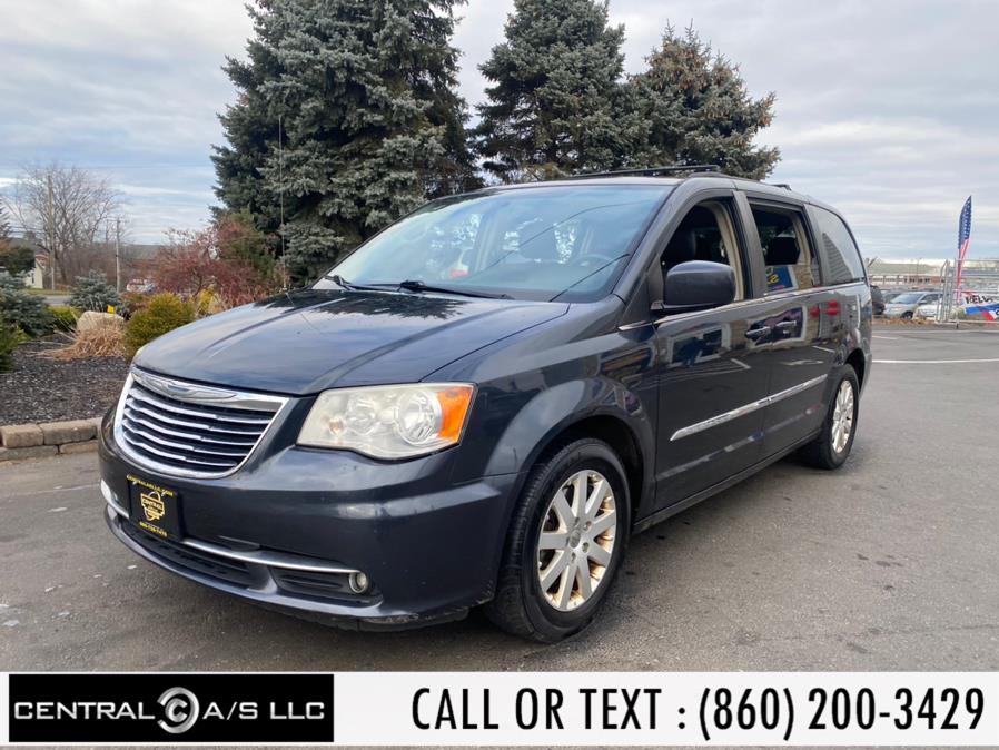Used Chrysler Town & Country 4dr Wgn Touring 2013 | Central A/S LLC. East Windsor, Connecticut