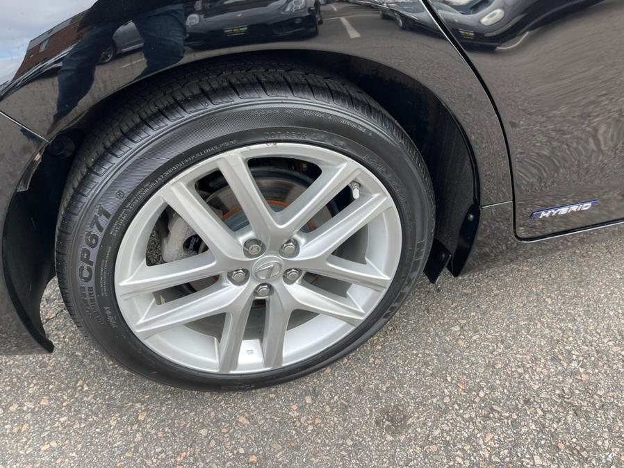 Used Lexus CT 200h 5dr Sdn Hybrid 2014 | Mike And Tony Auto Sales, Inc. South Windsor, Connecticut Used Lexus CT 200h 5dr Sdn Hybrid 2014 | Mike And Tony Auto Sales, Inc. South Windsor, Connecticut