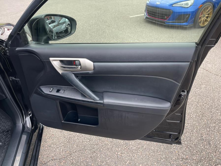 Used Lexus CT 200h 5dr Sdn Hybrid 2014 | Mike And Tony Auto Sales, Inc. South Windsor, Connecticut Used Lexus CT 200h 5dr Sdn Hybrid 2014 | Mike And Tony Auto Sales, Inc. South Windsor, Connecticut