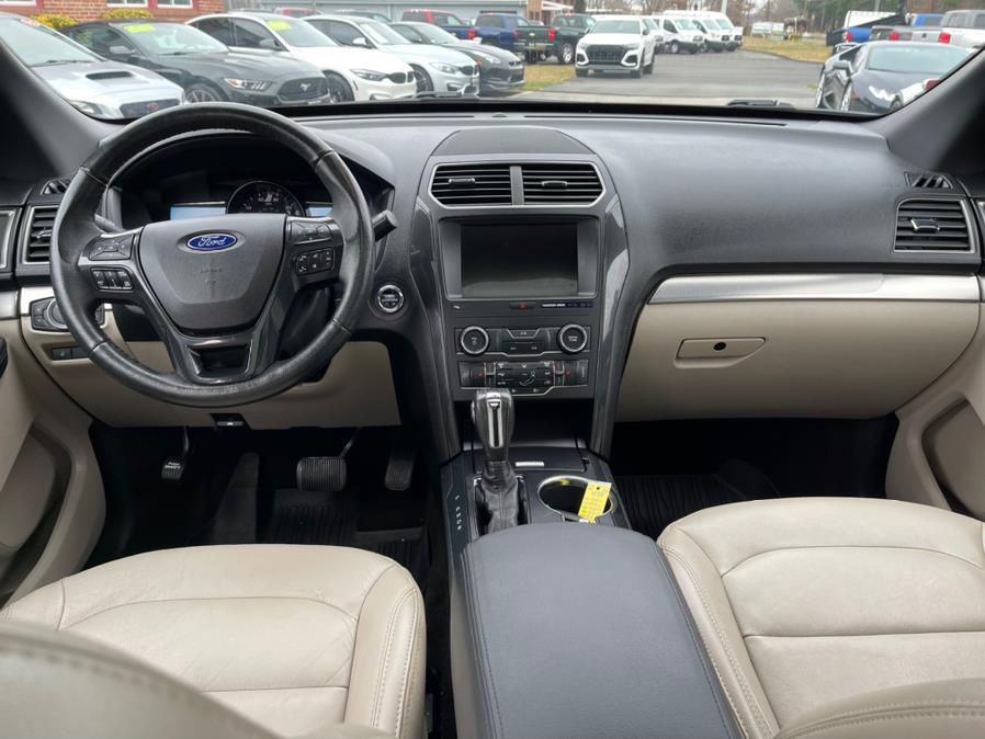 2018 Ford Explorer XLT 4WD, available for sale in South Windsor, Connecticut | Mike And Tony Auto Sales, Inc. South Windsor, Connecticut 2018 Ford Explorer XLT 4WD, available for sale in South Windsor, Connecticut | Mike And Tony Auto Sales, Inc. South Windsor, Connecticut