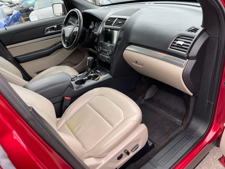 2018 Ford Explorer XLT 4WD, available for sale in South Windsor, Connecticut | Mike And Tony Auto Sales, Inc. South Windsor, Connecticut 2018 Ford Explorer XLT 4WD, available for sale in South Windsor, Connecticut | Mike And Tony Auto Sales, Inc. South Windsor, Connecticut