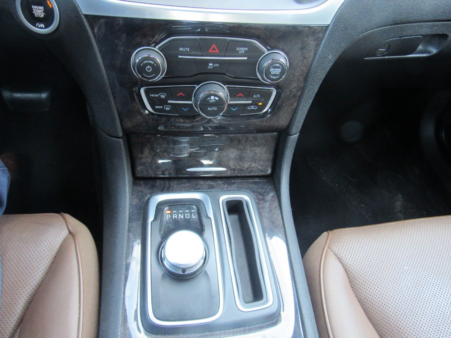 Used Chrysler 300 Limited RWD 2019 | NJ Used Cars Center. Irvington, New Jersey Used Chrysler 300 Limited RWD 2019 | NJ Used Cars Center. Irvington, New Jersey