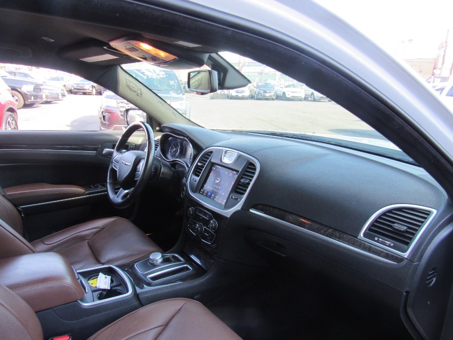 Used Chrysler 300 Limited RWD 2019 | NJ Used Cars Center. Irvington, New Jersey Used Chrysler 300 Limited RWD 2019 | NJ Used Cars Center. Irvington, New Jersey