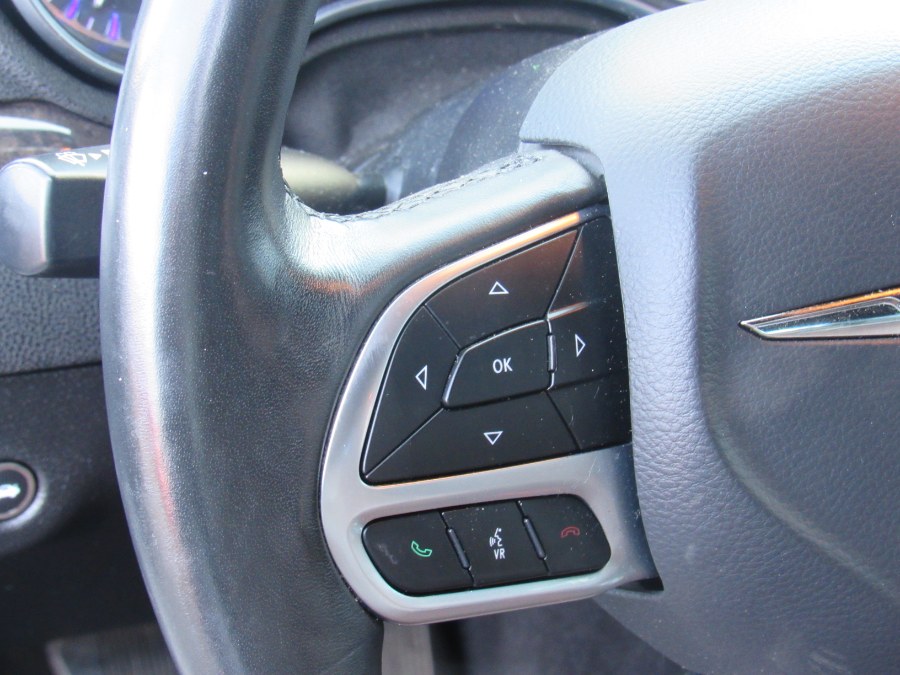 Used Chrysler 300 Limited RWD 2019 | NJ Used Cars Center. Irvington, New Jersey Used Chrysler 300 Limited RWD 2019 | NJ Used Cars Center. Irvington, New Jersey