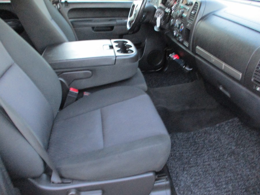 2012 Chevrolet Silverado 1500 4WD Crew Cab 143.5" LT, available for sale in Suffield, Connecticut | Suffield Auto LLC. Suffield, Connecticut 2012 Chevrolet Silverado 1500 4WD Crew Cab 143.5" LT, available for sale in Suffield, Connecticut | Suffield Auto LLC. Suffield, Connecticut
