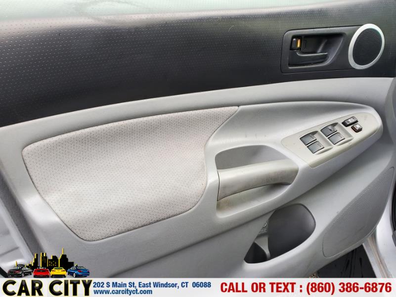 2009 Toyota Tacoma 4WD Double LB V6 AT, available for sale in East Windsor, Connecticut | Car City LLC. East Windsor, Connecticut 2009 Toyota Tacoma 4WD Double LB V6 AT, available for sale in East Windsor, Connecticut | Car City LLC. East Windsor, Connecticut