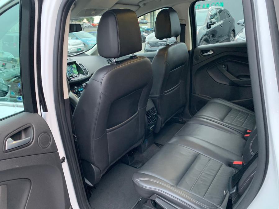 Used Ford C-Max Energi SEL 2016 | Green Light Auto Wholesale. Daly City, California Used Ford C-Max Energi SEL 2016 | Green Light Auto Wholesale. Daly City, California