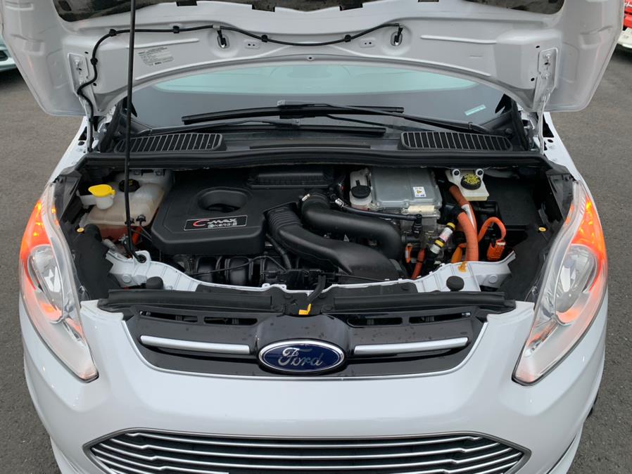 Used Ford C-Max Energi SEL 2016 | Green Light Auto Wholesale. Daly City, California Used Ford C-Max Energi SEL 2016 | Green Light Auto Wholesale. Daly City, California