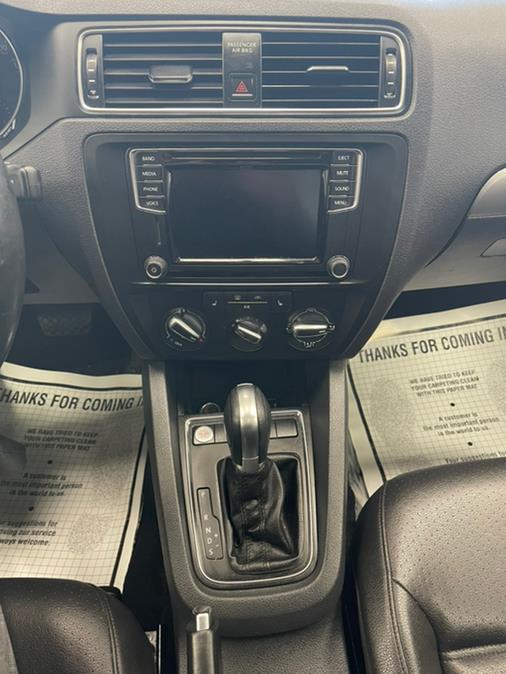 Used Volkswagen Jetta 1.4T SE Auto 2017 | Power Motors East. Massapequa Park, New York Used Volkswagen Jetta 1.4T SE Auto 2017 | Power Motors East. Massapequa Park, New York