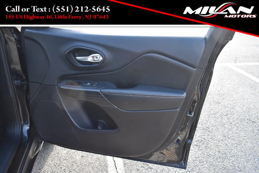 Used Jeep Cherokee 4WD 4dr Limited 2016 | Milan Motors. Little Ferry , New Jersey Used Jeep Cherokee 4WD 4dr Limited 2016 | Milan Motors. Little Ferry , New Jersey