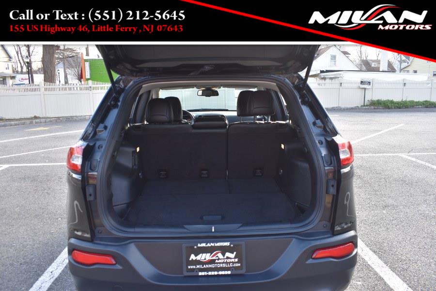 Used Jeep Cherokee 4WD 4dr Limited 2016 | Milan Motors. Little Ferry , New Jersey Used Jeep Cherokee 4WD 4dr Limited 2016 | Milan Motors. Little Ferry , New Jersey