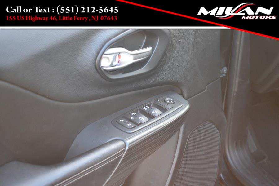 Used Jeep Cherokee 4WD 4dr Limited 2016 | Milan Motors. Little Ferry , New Jersey Used Jeep Cherokee 4WD 4dr Limited 2016 | Milan Motors. Little Ferry , New Jersey