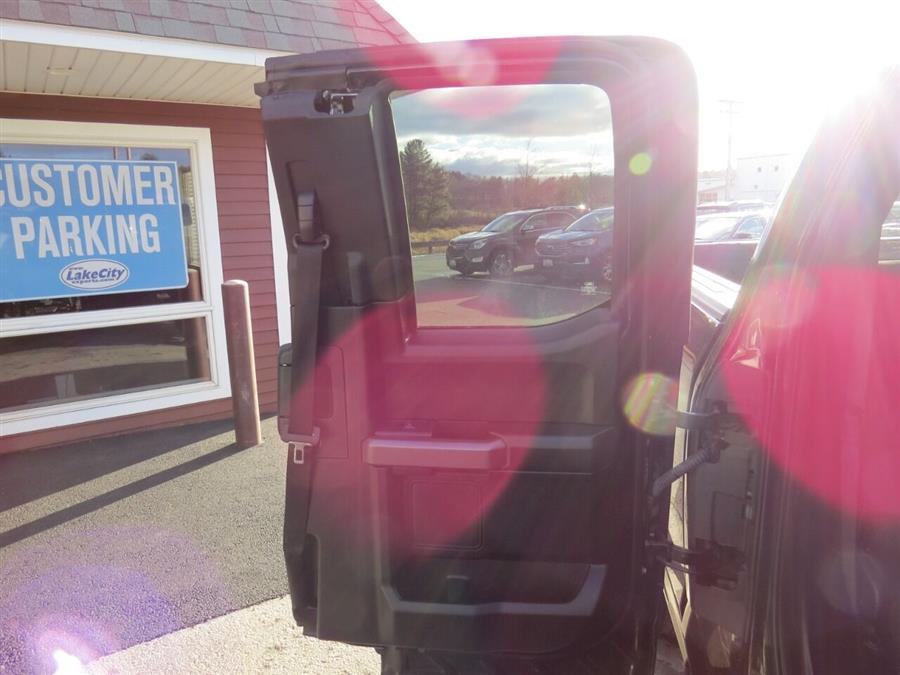 Used Ford F-150 XLT 4x4 4dr SuperCab 6.5 ft. SB 2018 | Lake City Exports Inc. Auburn, Maine Used Ford F-150 XLT 4x4 4dr SuperCab 6.5 ft. SB 2018 | Lake City Exports Inc. Auburn, Maine