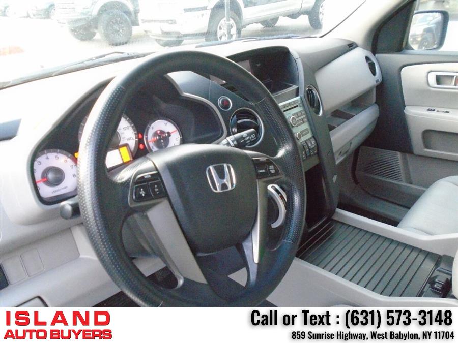 Used Honda Pilot EX 4x4 4dr SUV 2011 | Island Auto Buyers. West Babylon, New York Used Honda Pilot EX 4x4 4dr SUV 2011 | Island Auto Buyers. West Babylon, New York