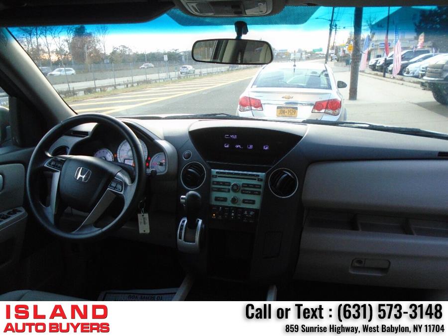 Used Honda Pilot EX 4x4 4dr SUV 2011 | Island Auto Buyers. West Babylon, New York Used Honda Pilot EX 4x4 4dr SUV 2011 | Island Auto Buyers. West Babylon, New York