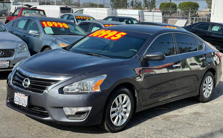 2013 Nissan Altima 4dr Sdn I4 2.5 S, available for sale in Corona, California | Green Light Auto. Corona, California 2013 Nissan Altima 4dr Sdn I4 2.5 S, available for sale in Corona, California | Green Light Auto. Corona, California