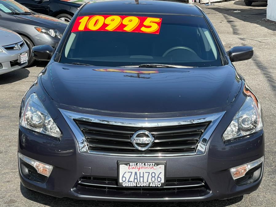 2013 Nissan Altima 4dr Sdn I4 2.5 S, available for sale in Corona, California | Green Light Auto. Corona, California 2013 Nissan Altima 4dr Sdn I4 2.5 S, available for sale in Corona, California | Green Light Auto. Corona, California