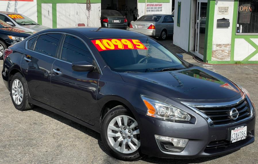 2013 Nissan Altima 4dr Sdn I4 2.5 S, available for sale in Corona, California | Green Light Auto. Corona, California 2013 Nissan Altima 4dr Sdn I4 2.5 S, available for sale in Corona, California | Green Light Auto. Corona, California